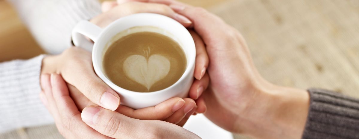 AIA Vitality | Plan Well | How being kind benefits your health