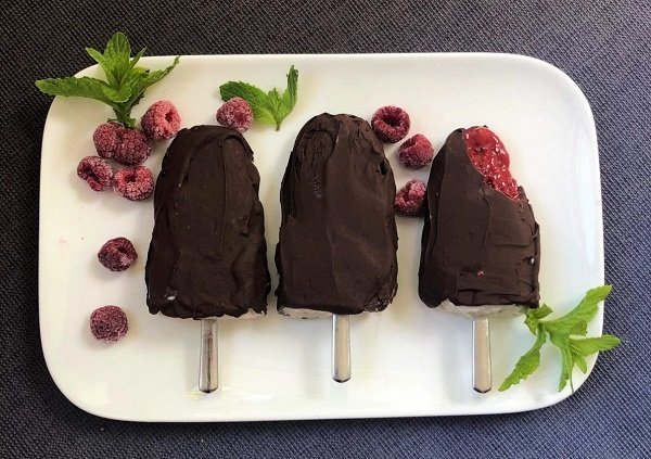 Kiwi summer icecreams